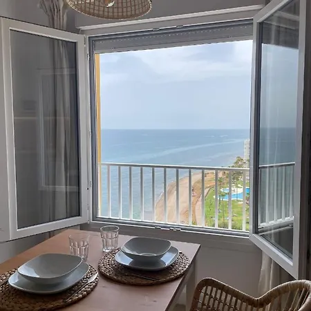 On The Front * Sitio de Calahonda