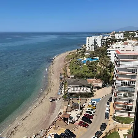 On The Front Apartment