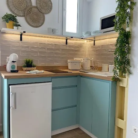 On The Front Apartment *