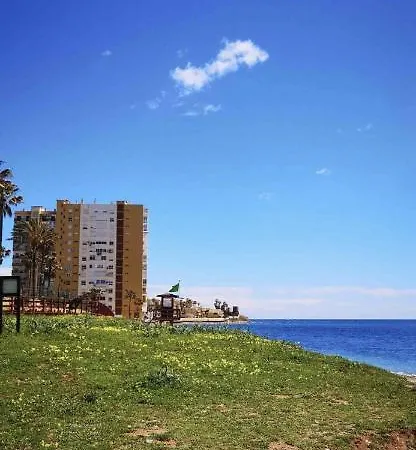 Apartment On The Front Sitio de Calahonda