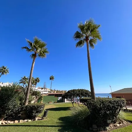 Apartment On The Front