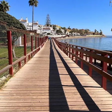 Apartment On The Front