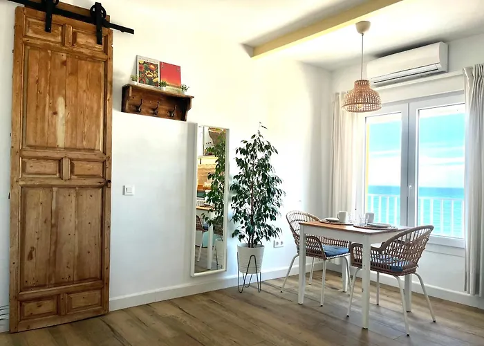 公寓 On The Front *