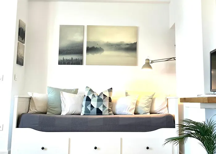 On The Front Sitio de Calahonda